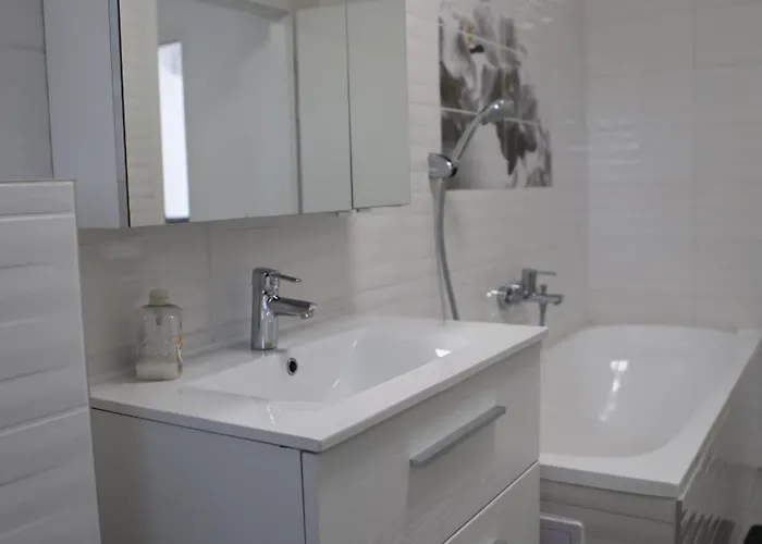 Alex Apartment